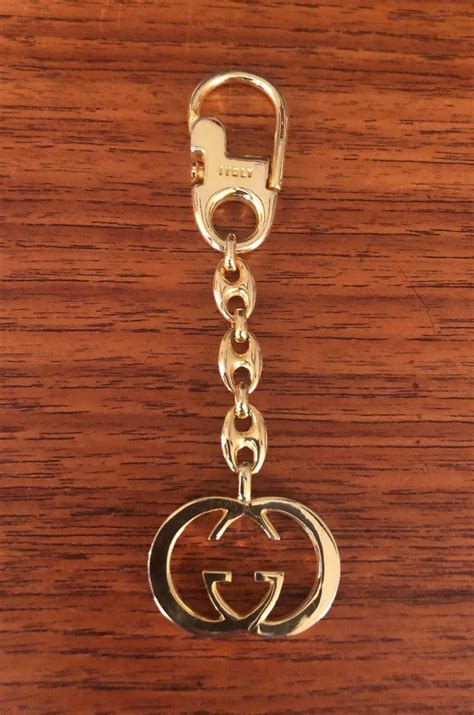 gucci keychain vintage.